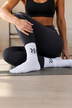 Women’s Pilates Grip Socks | Non-Slip Yoga & Barre Socks | Reform & Revive